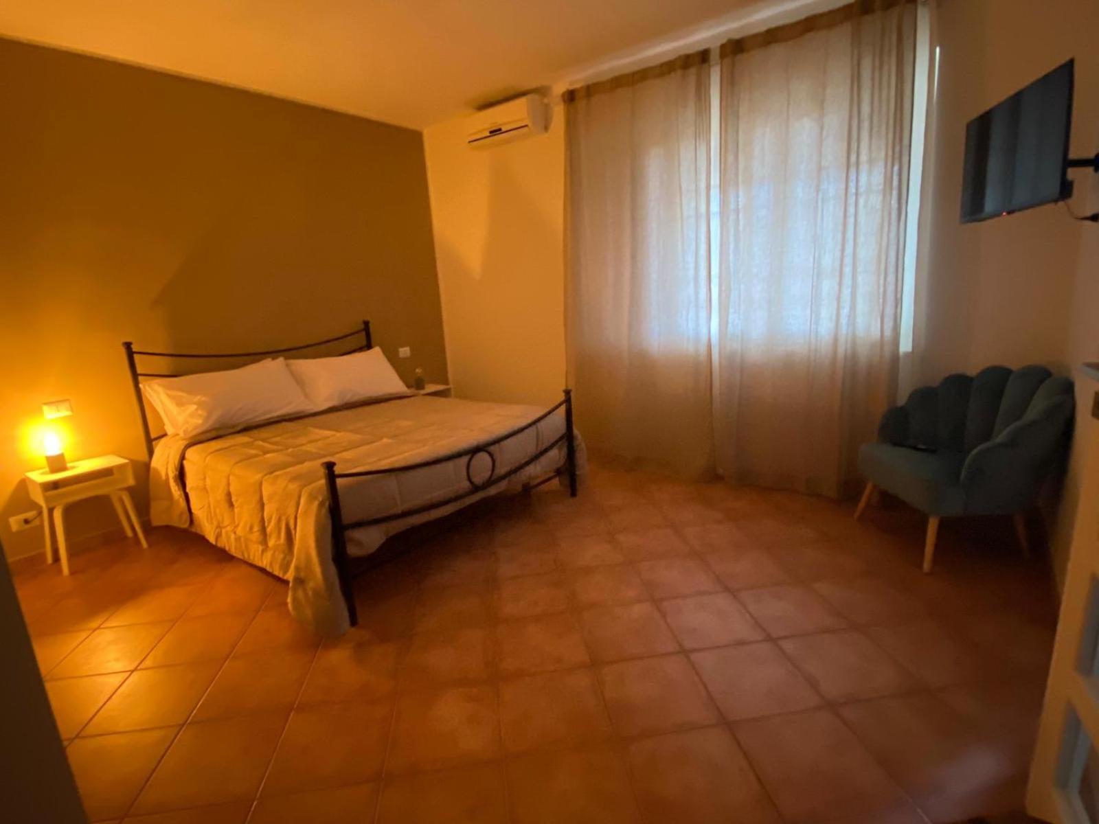 菲乌米奇诺Anna House公寓 外观 照片
