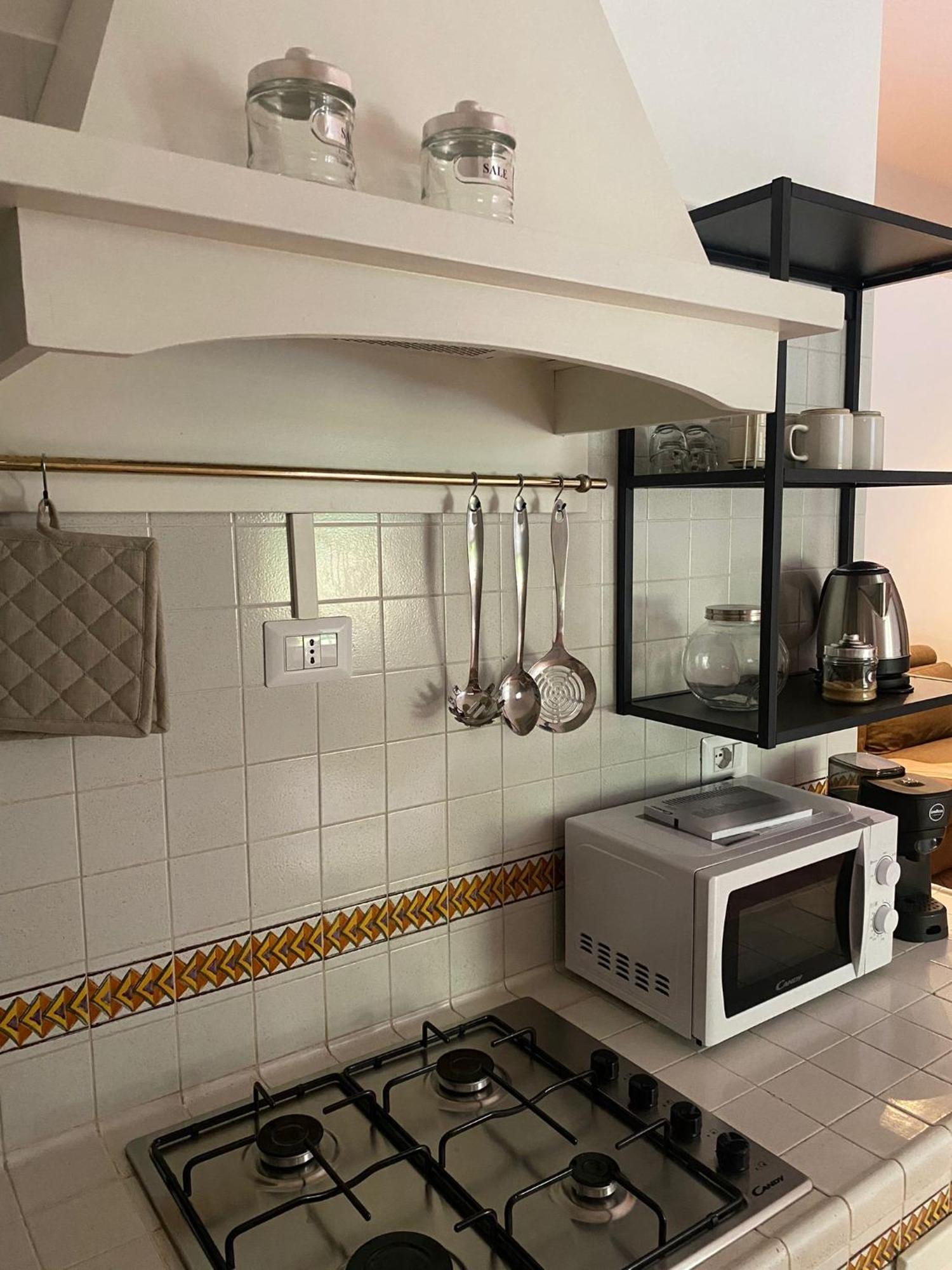 菲乌米奇诺Anna House公寓 外观 照片
